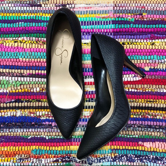jessica simpson black snakeskin heels